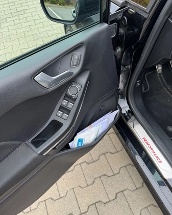 Ford Fiesta cena 74900 przebieg: 35000, rok produkcji 2020 z Śrem małe 466